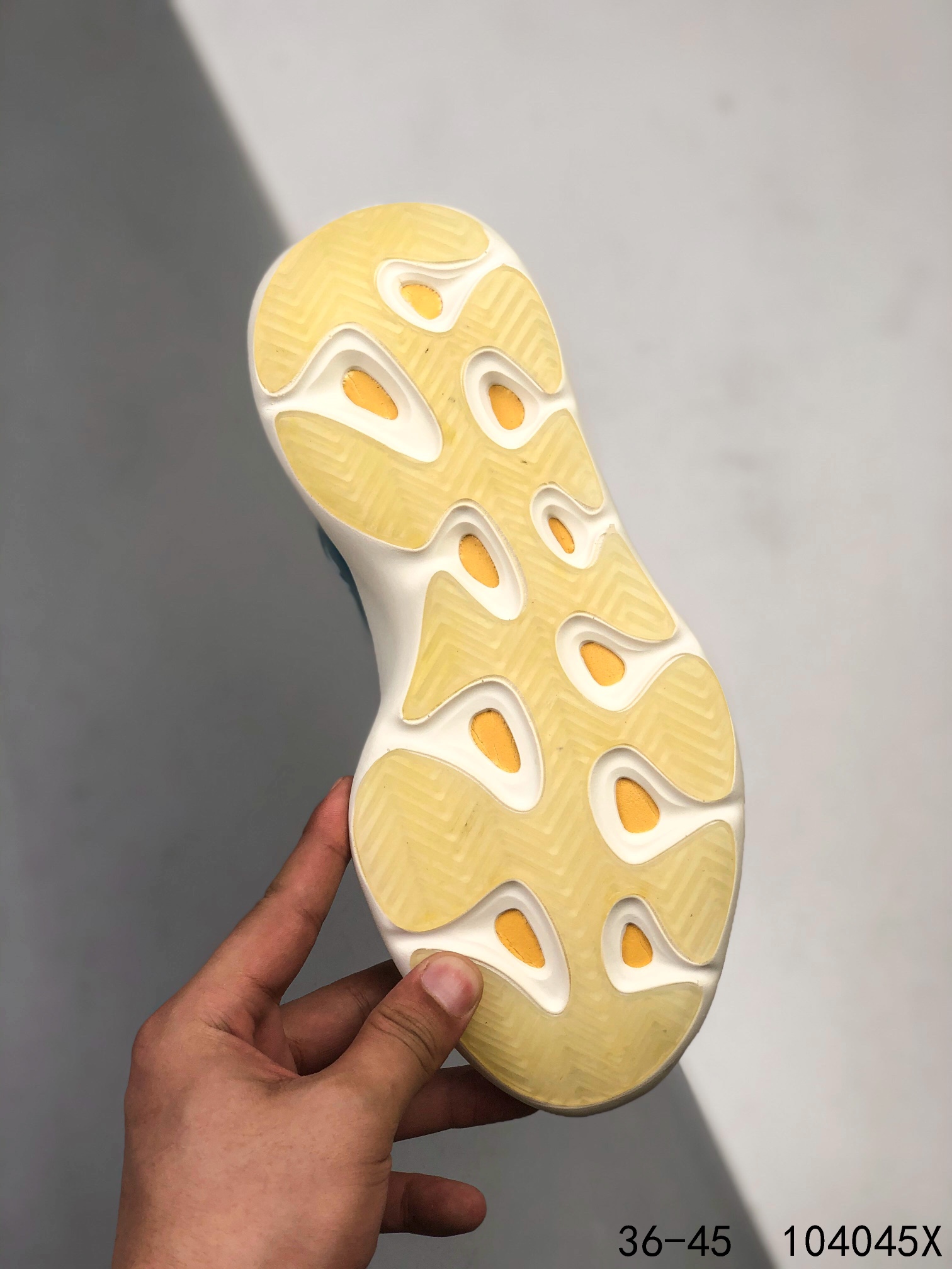 Yeezy 700 V3 Mens/Women's Sneakers Shoes 36 - 45