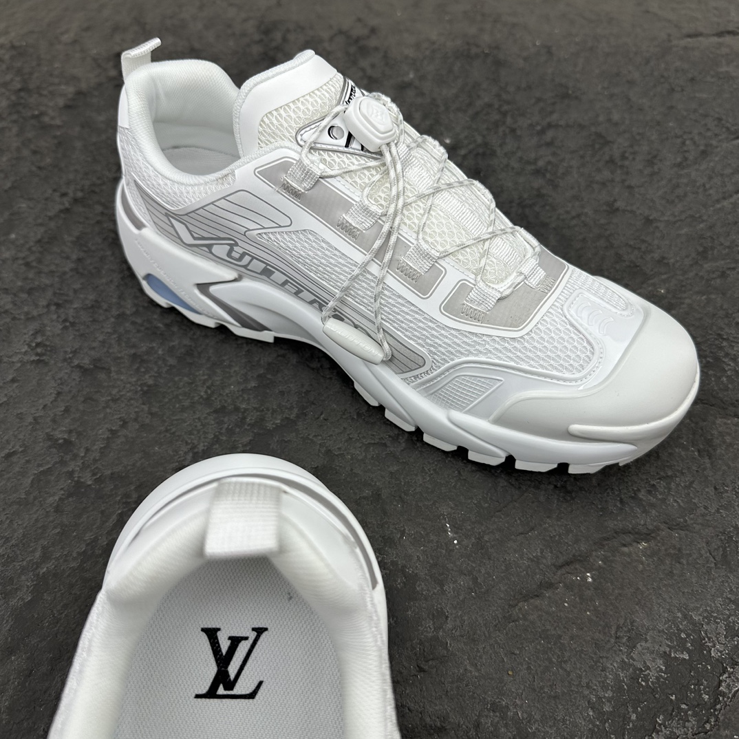 Louis Vuitton LV Runner Tatic Sneaker Size 38-46