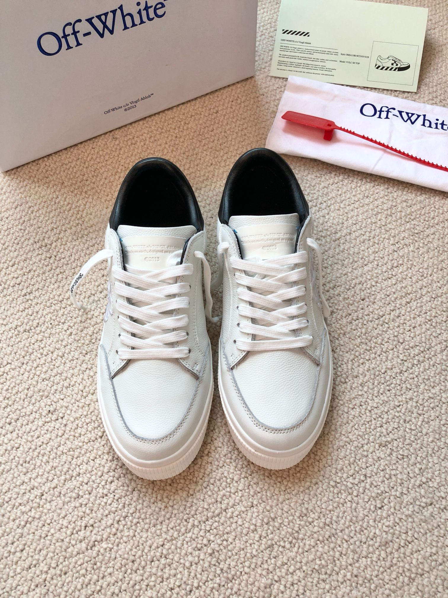 OFF White 2024ss New Low Vulcanized Sneaker Size 36-45