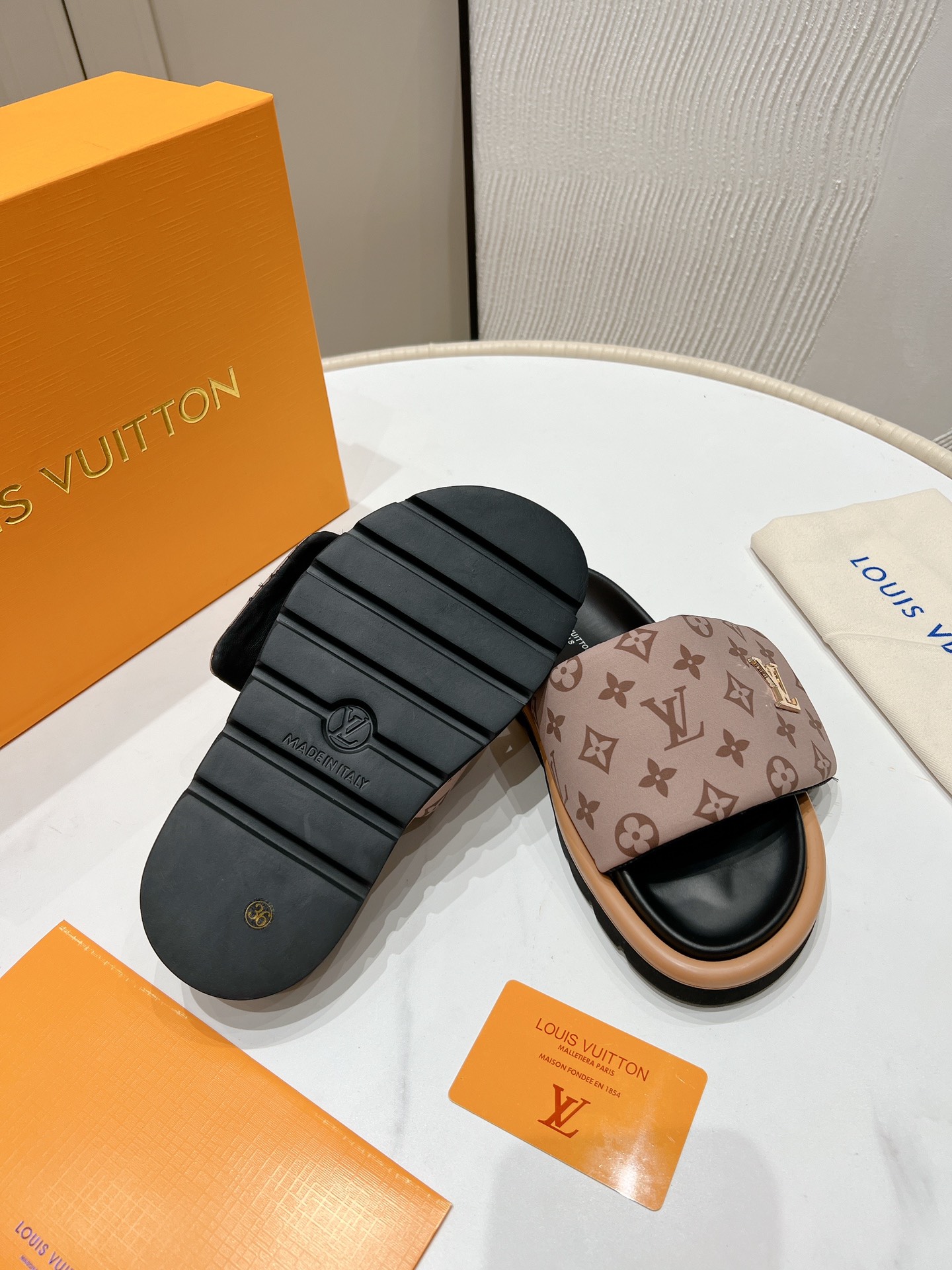 Louis Vuitton Slippers Size 36-45