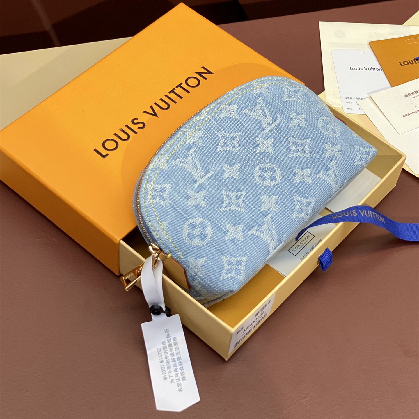 Louis Vuitton M83616 Pochette Cosmétique PM Size 19*12*6cm