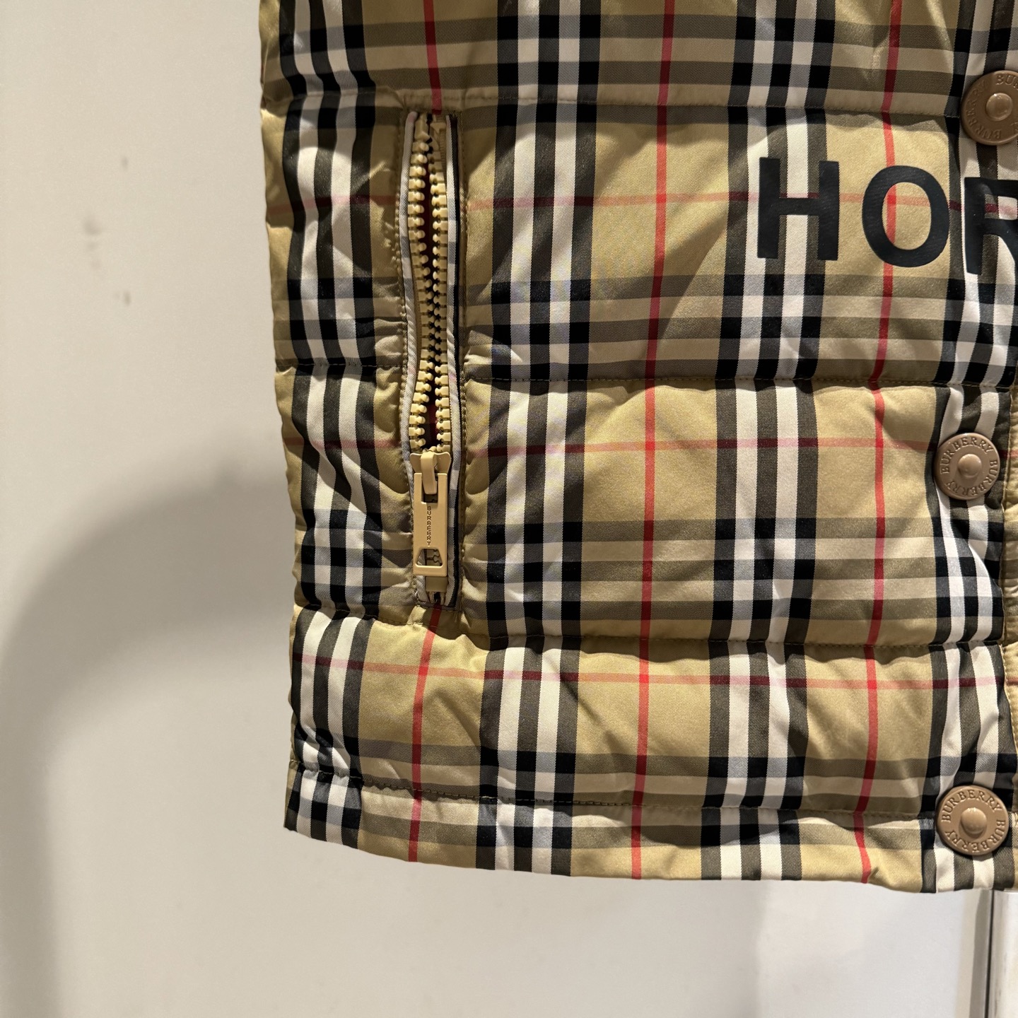 Burberry Unisex Winter Vest Size S-XL