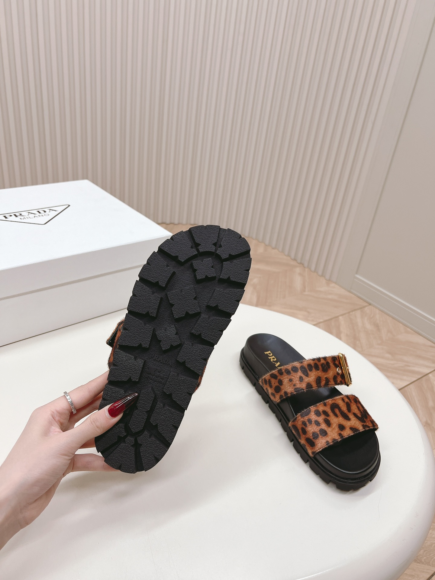 Prada 2024ss Slippers Size 36-40