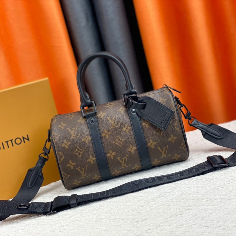 Louis Vuitton Keepall Bandoulière 25 Bags for Men