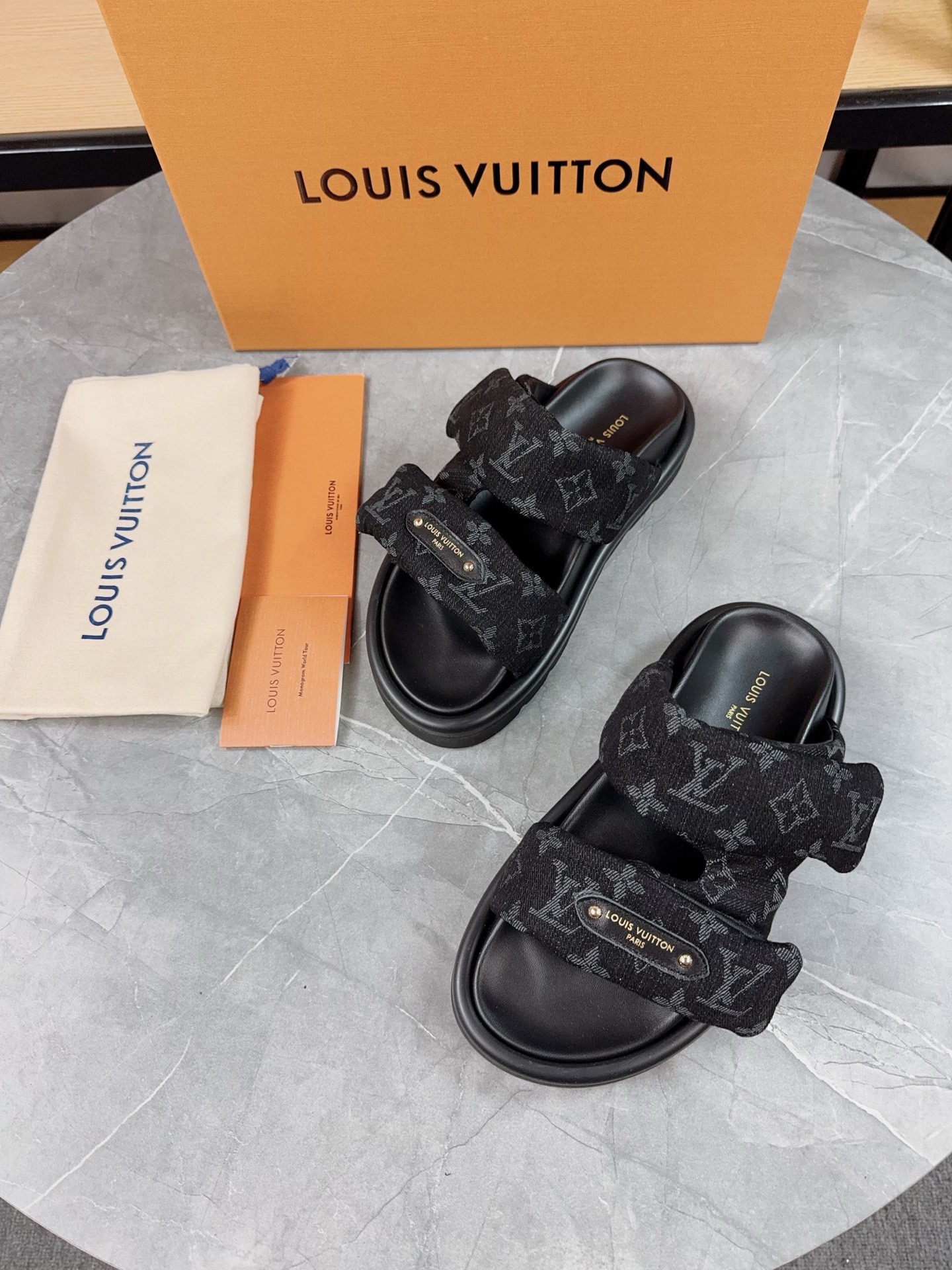 Louis Vuitton Pool Pillow Flat Comfort Slippers Size 36-46