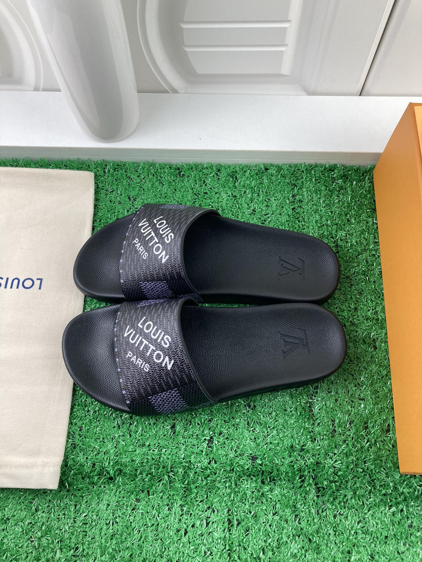 Louis Vuitton 2024ss Candy Series Slippers Size 36-45