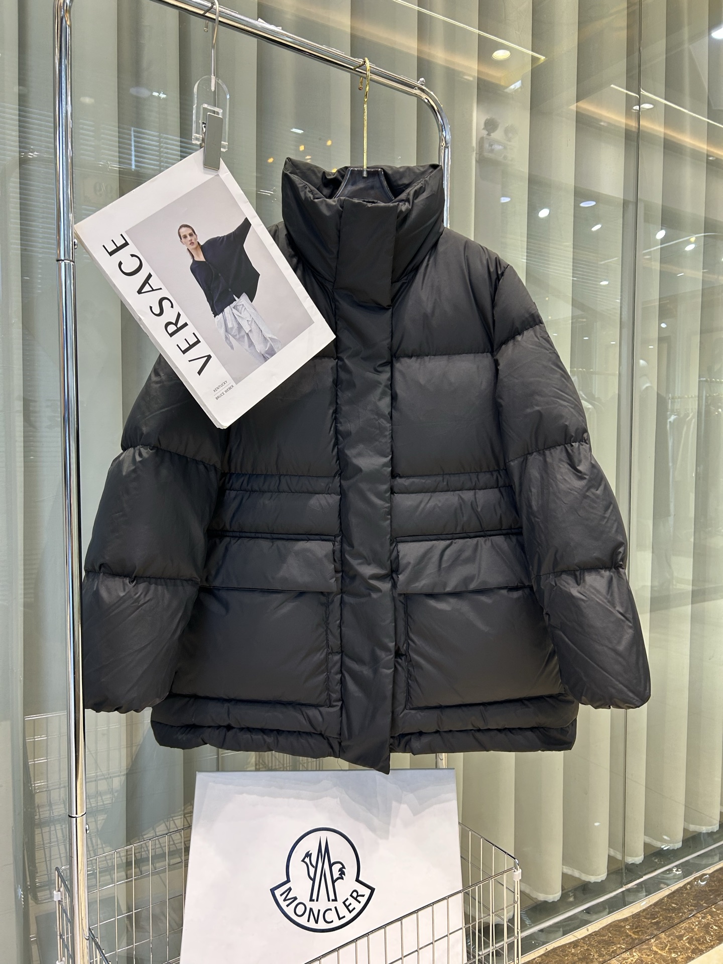 Moncler Women vouglans Winter Jacket Size S-XL