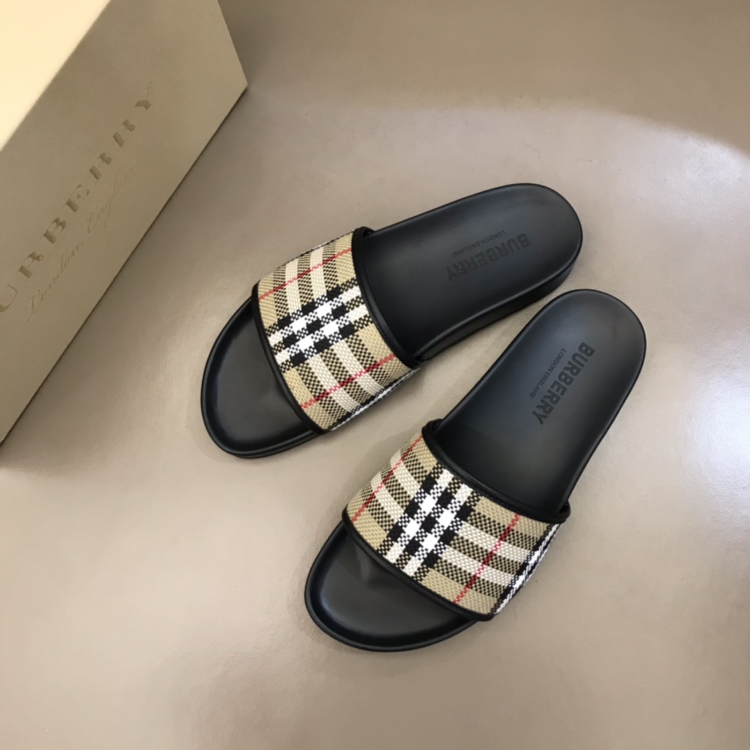 Burberry Mens Sandals Gr. 40-45