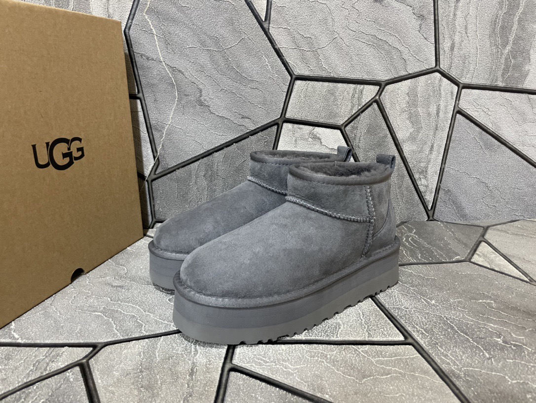 UGG Women Boots Size 35-40