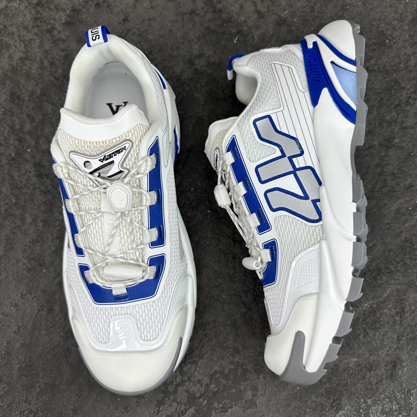 Louis Vuitton LV Runner Tatic Sneaker Size 38-46