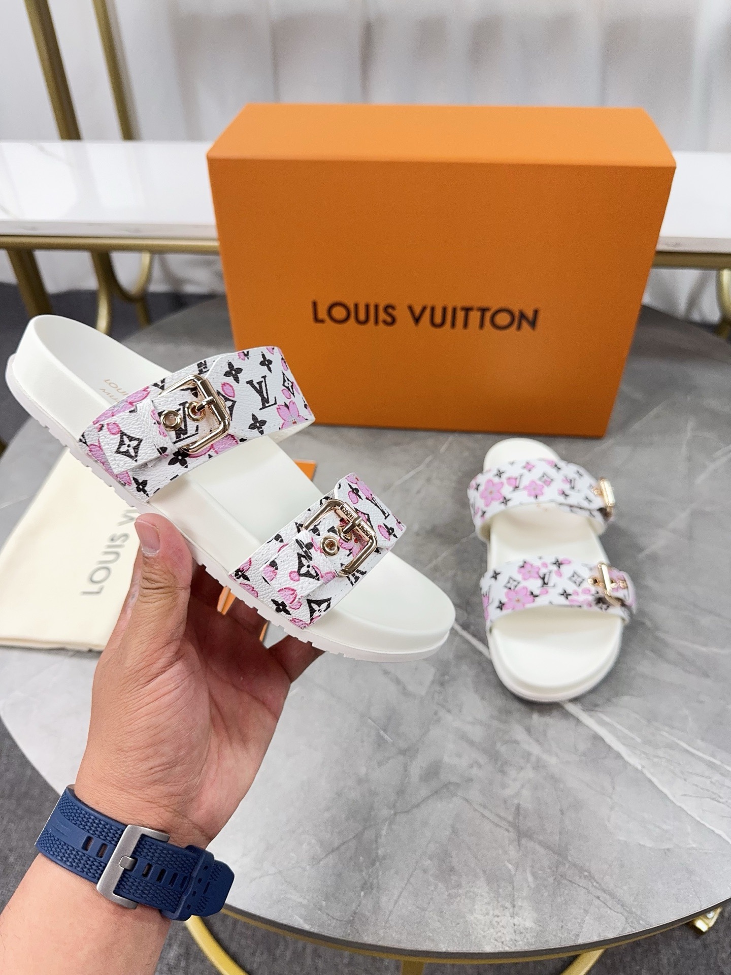 Louis Vuitton Pool Pillow Flat Comfort Slippers Size 36-46