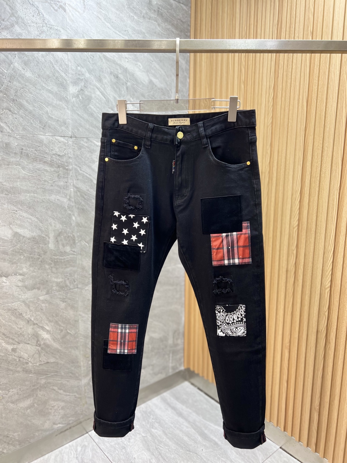 Burberry Jeans Men Size 29-38