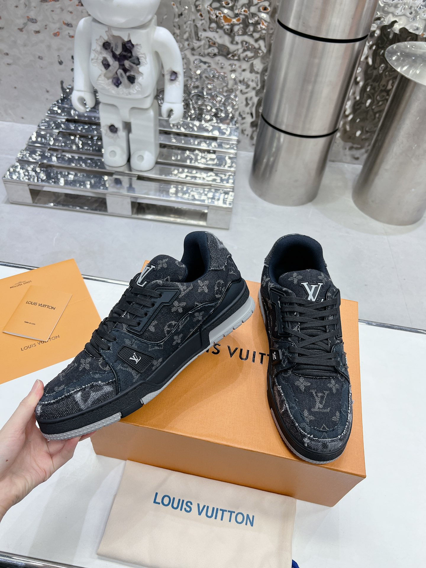 Louis Vuitton Trainer Sneaker size 36-46