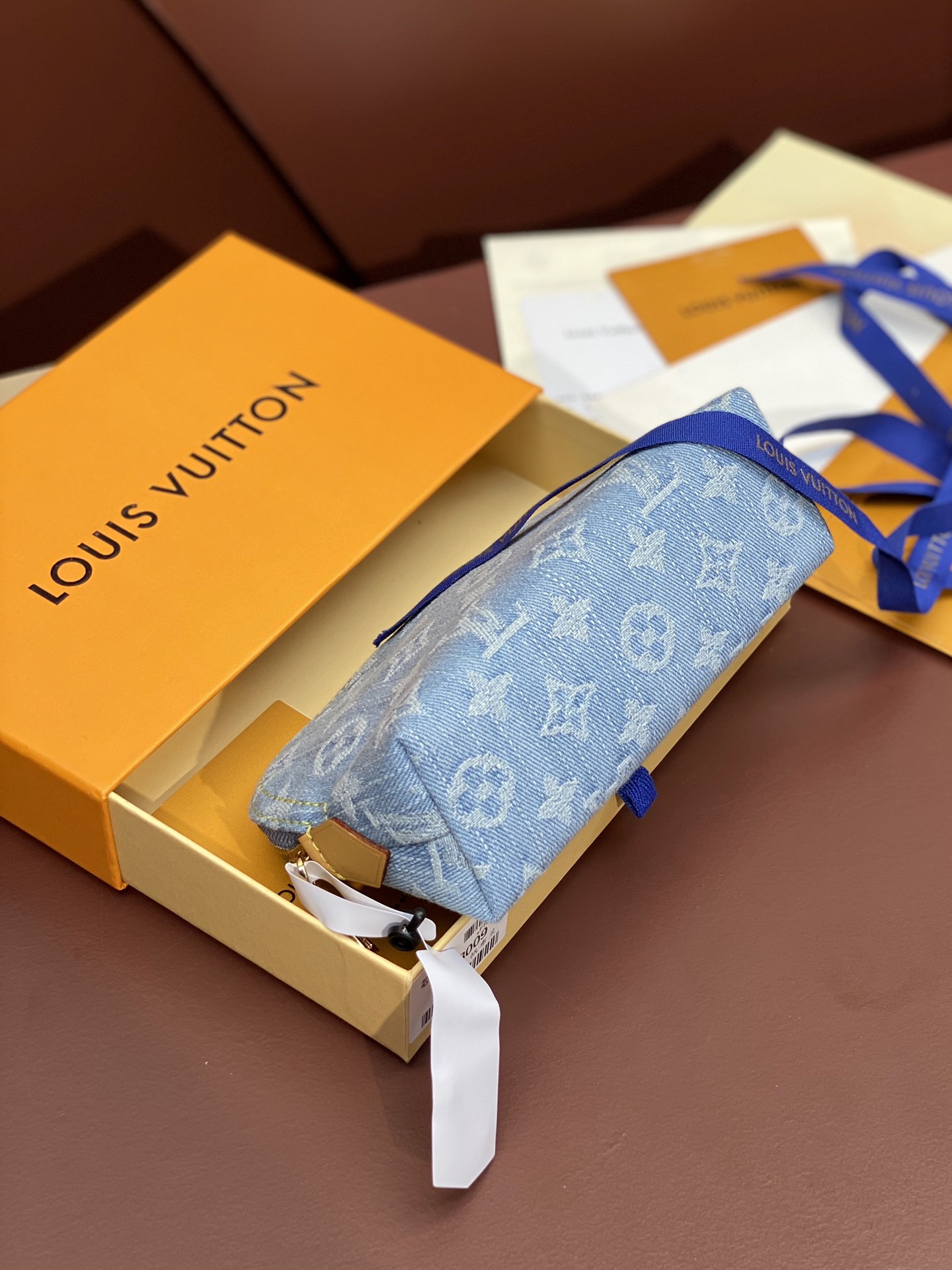 Louis Vuitton M83616 Pochette Cosmétique PM Size 19*12*6cm