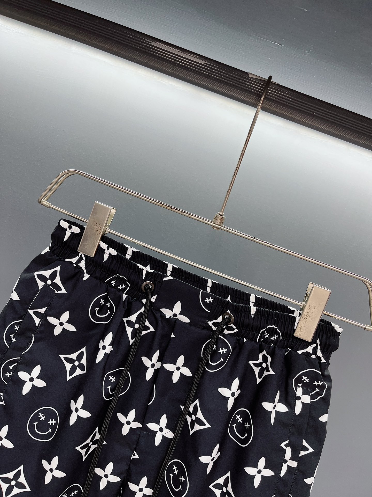 Louis Vuitton Beach Pants Size M-XXXL