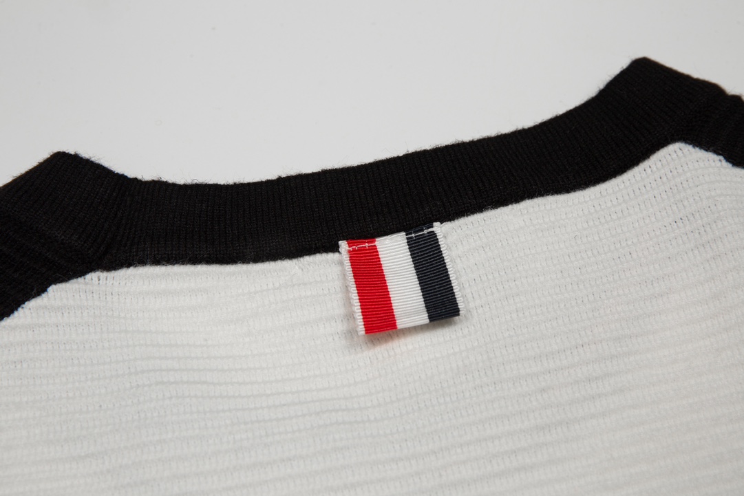 Thom Browne Unisex Sweatshirt Size S-XL