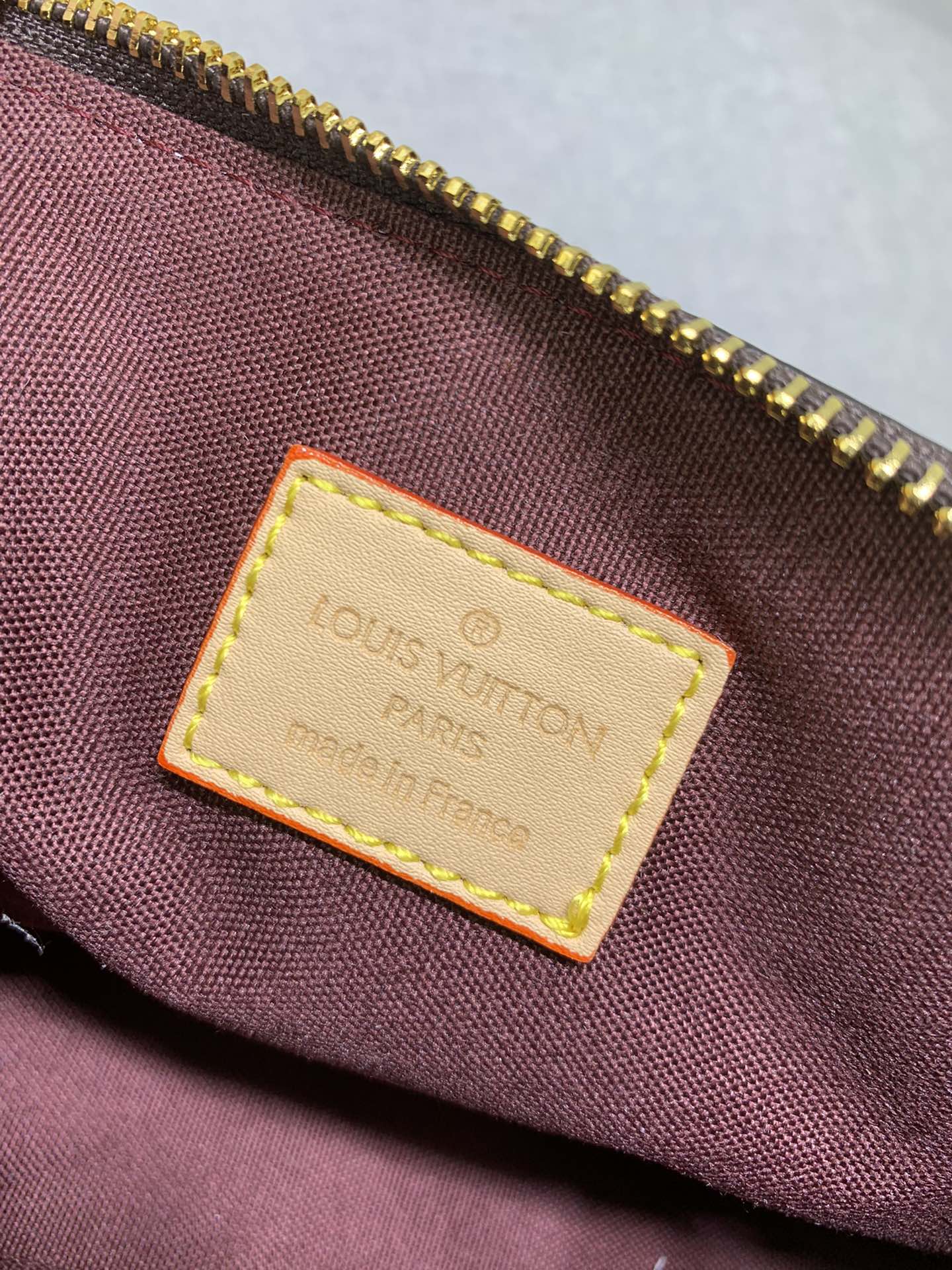 Louis Vuitton M46999 Viva-cité Shoulder Bags Size 25*15*8cm