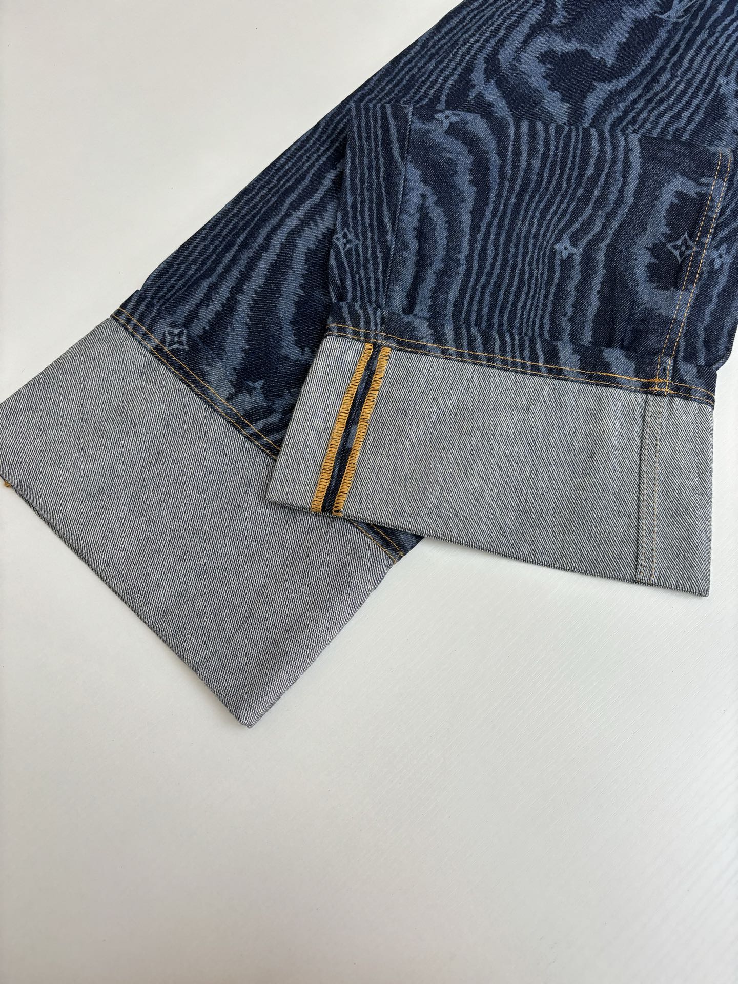 Louis Vuitton Monogram Pants Jeans Size S-XL