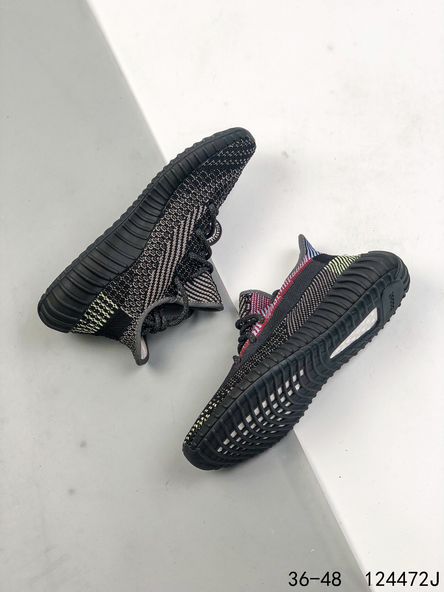 Yeezy 350 Boost 350 V2 Mens/Women Sneakers Shoes Black1 36 - 45