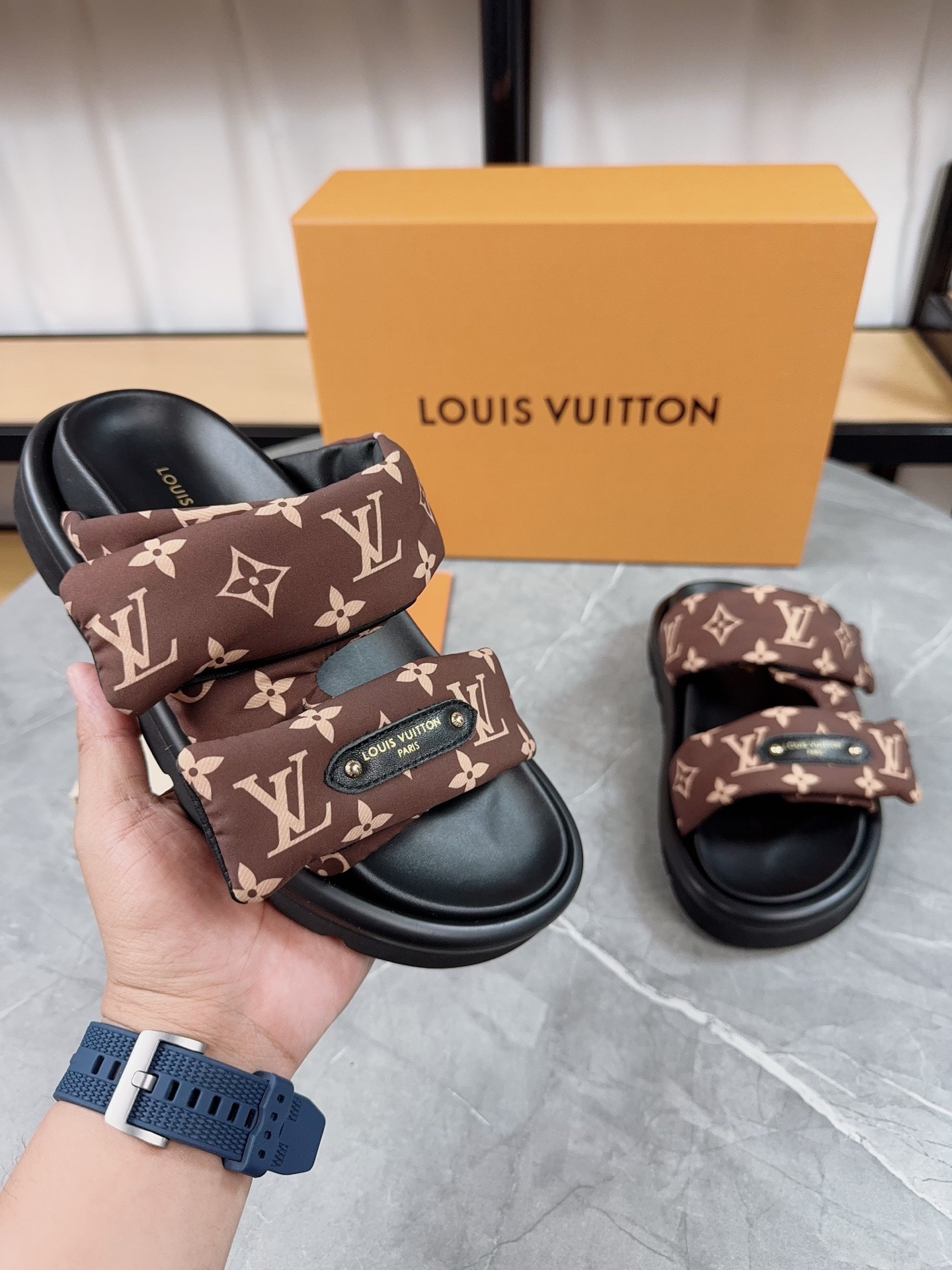 Louis Vuitton Pool Pillow Flat Comfort Slippers Size 36-46