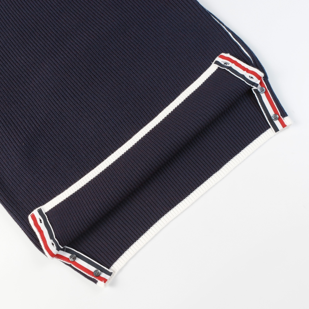 Thom Browne Unisex Sweatshirt Size S-L