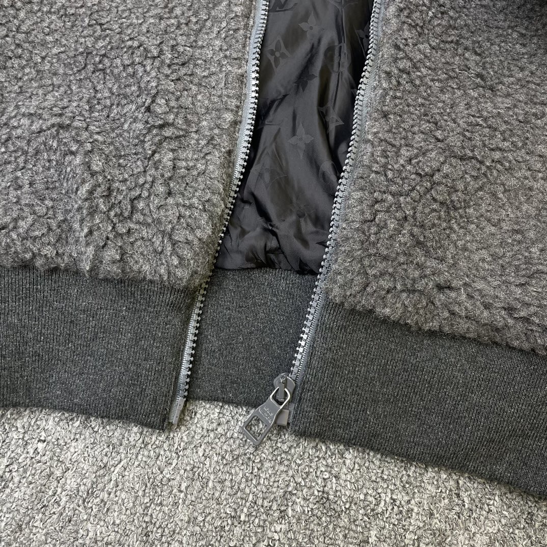 Louis Vuitton Unisex Jacket Size S-L