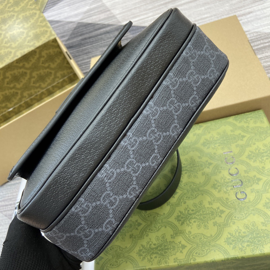 Gucci Kleine GG Shoulder Bags Size 23*18*7cm