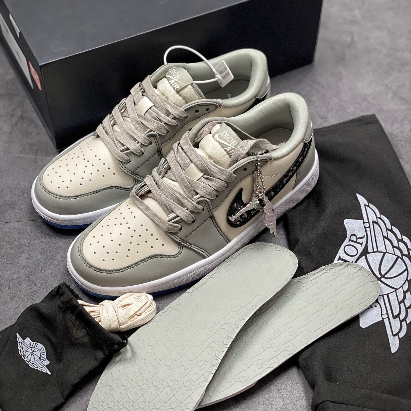 Nike Air Jordan 1 x Dior Sneaker Shoes Gr. 36-46