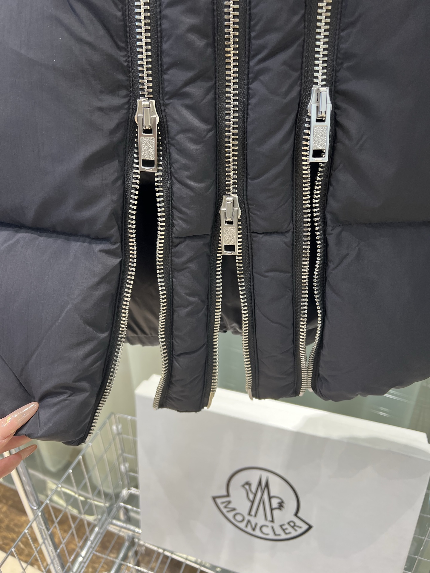 Moncler X Willow Smith Down Jacket Size S-XL