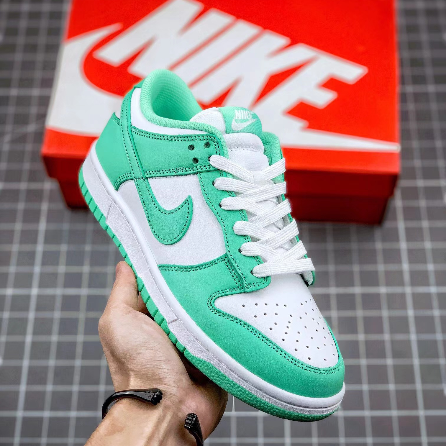 Nike SB Dunk Low Sneakers Shoes Green Mens/Women 36 - 46