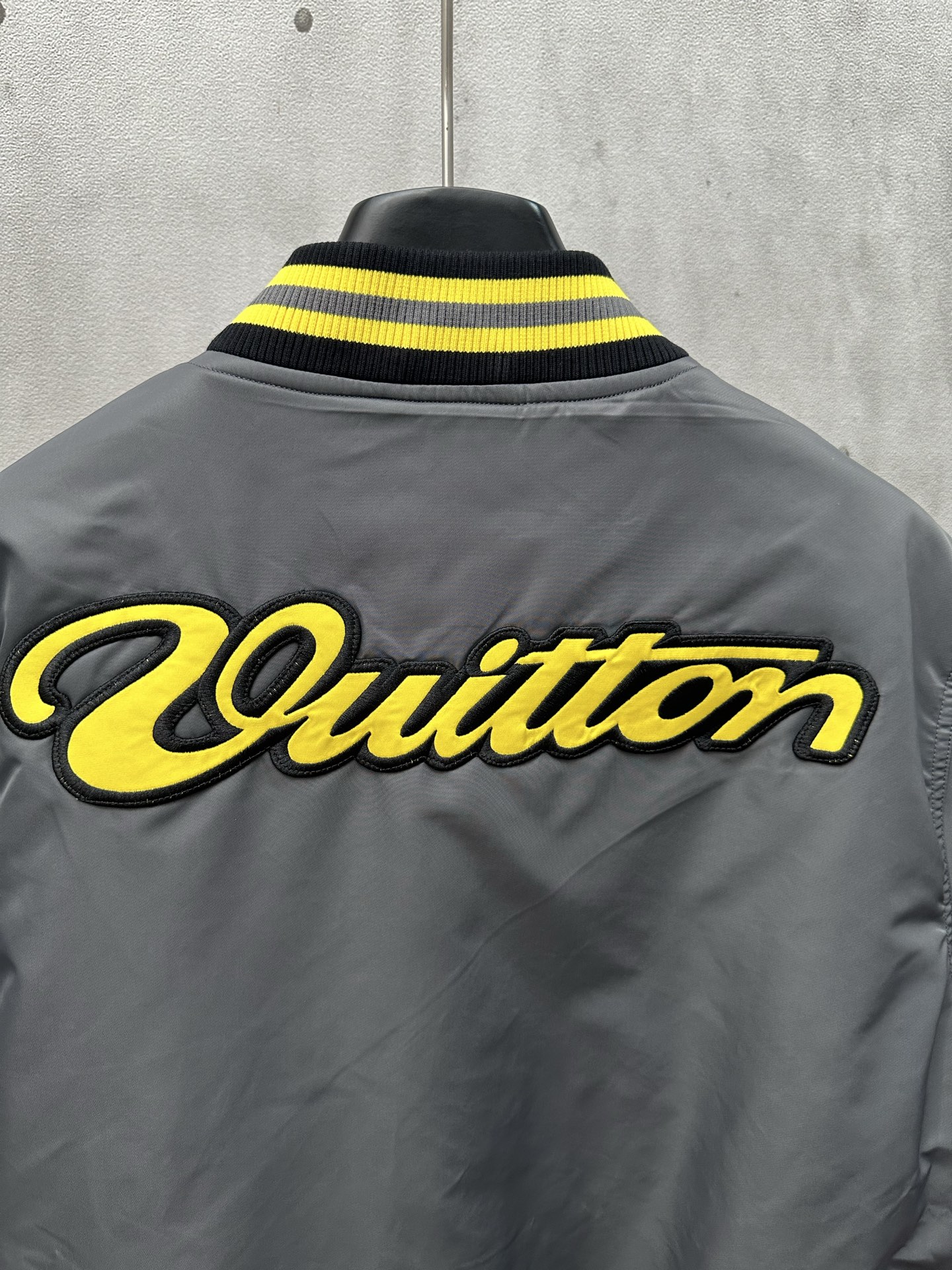 Louis Vuitton Unisex Jacket Size S-XL