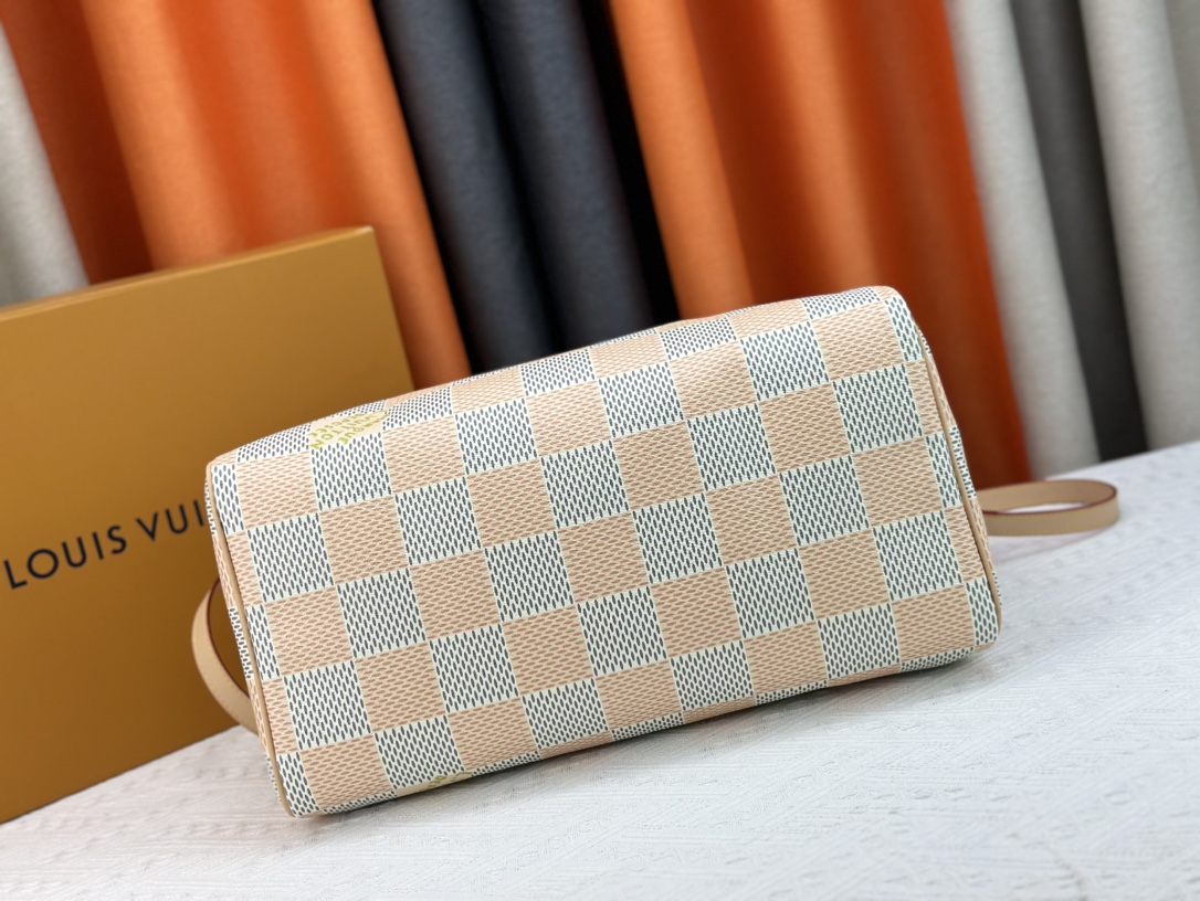 Louis Vuitton M24422 Speedy P9 Bandoulière 40 Monogram Leather Pharrell Williams Travel Bags Size 40*26*23cm