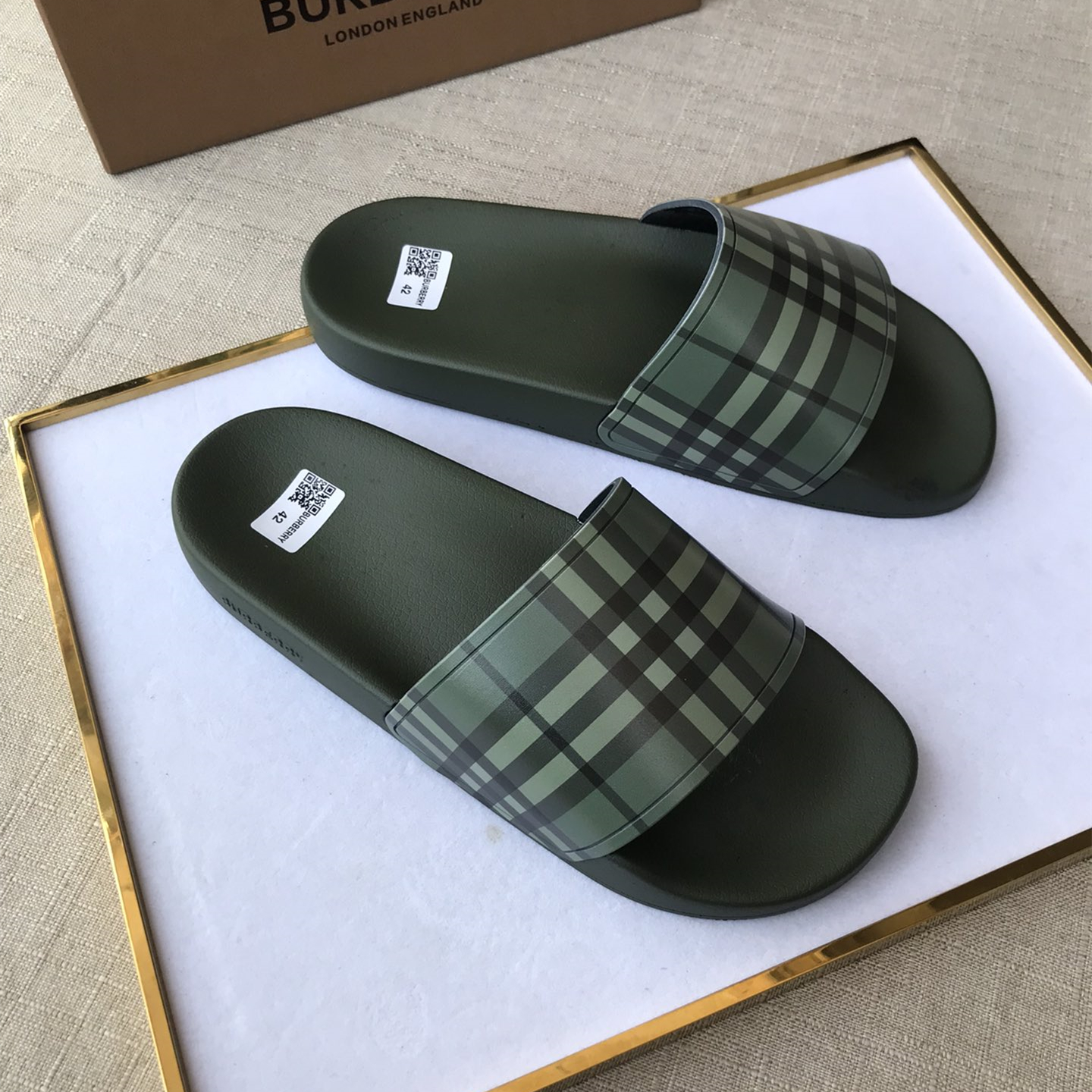 Burberry Mens Women Sandals Gr. 36-46