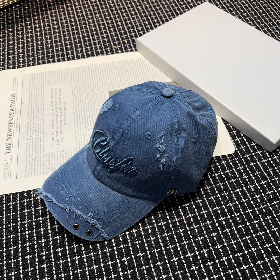 Balenciaga Baseball Cap