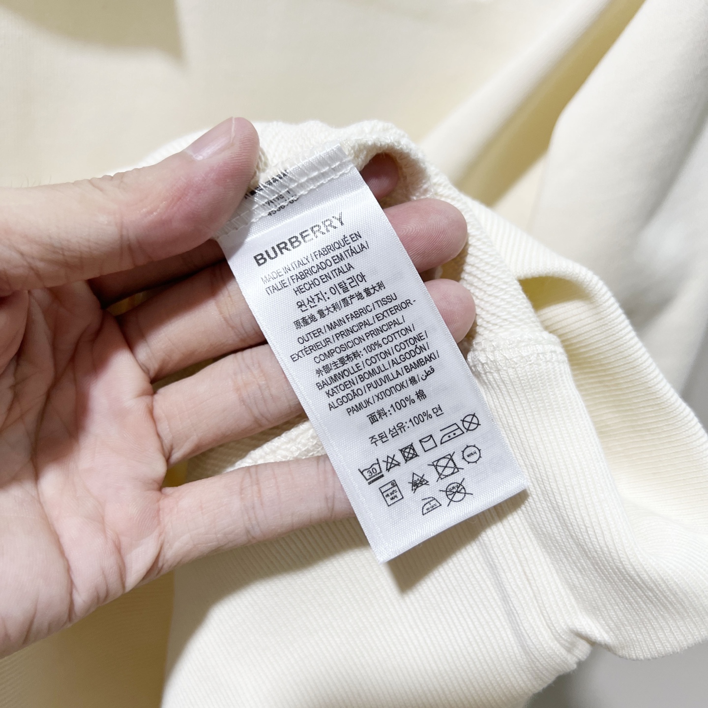 Burberry Unisex Sweatshirt Size S-XL