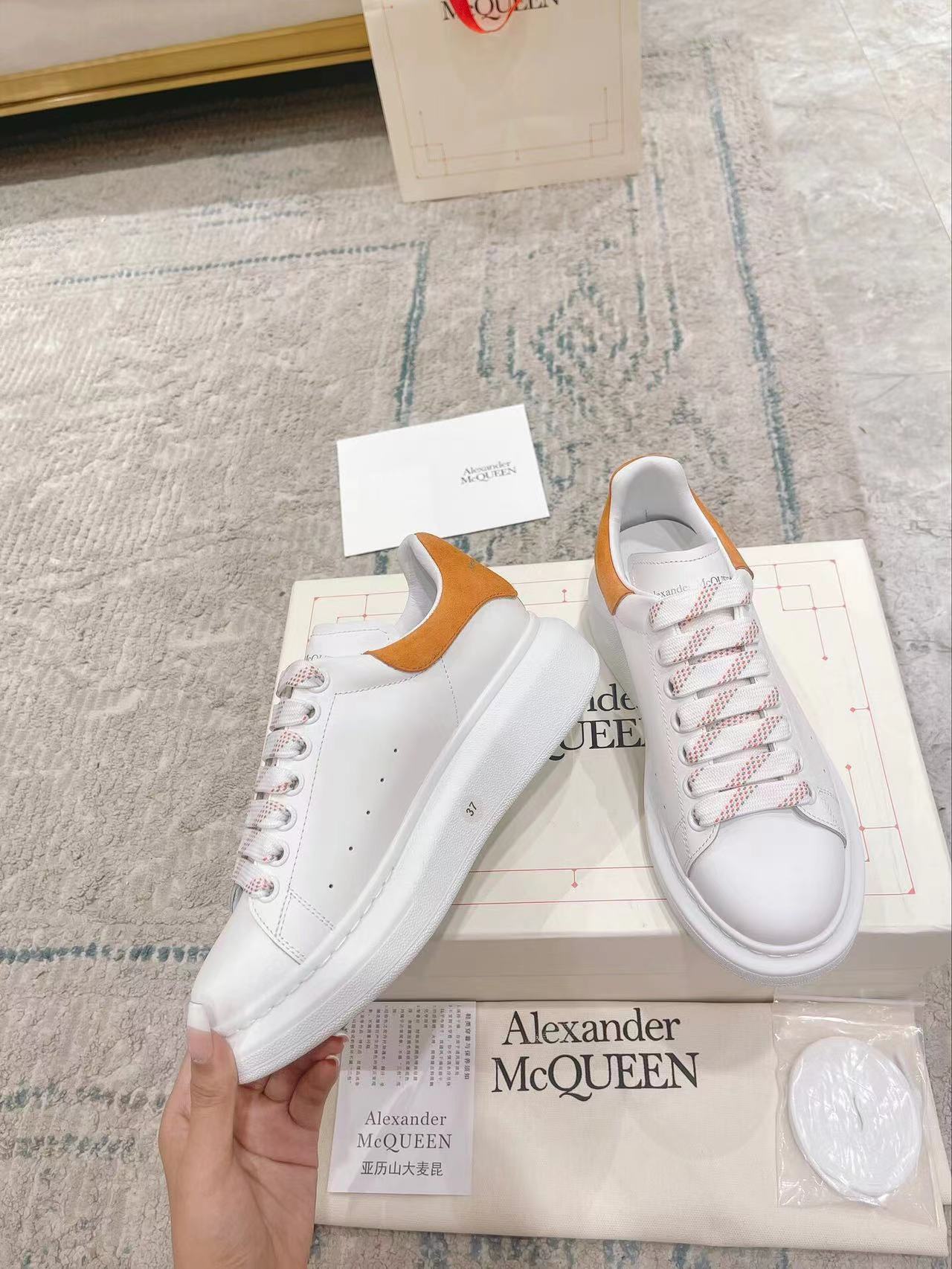 Alexander McQueen OVERSIZED Sneaker Size 36-45