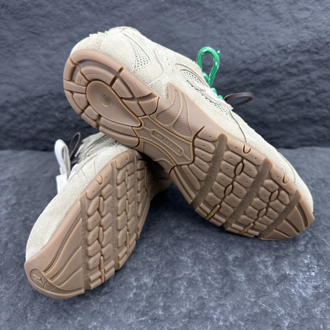 MiuMiu x New Balance Sneaker Size 35-46