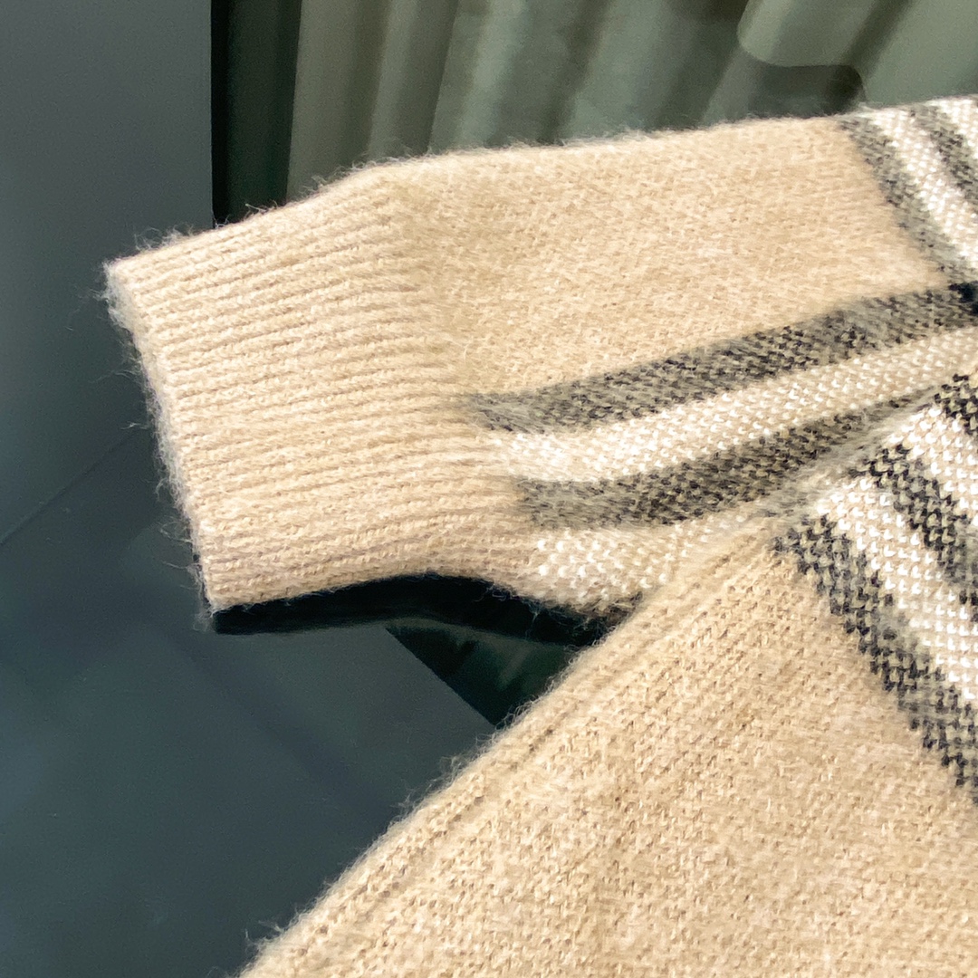 Burberry Classic style Jacket Sweatshirt Size S-L