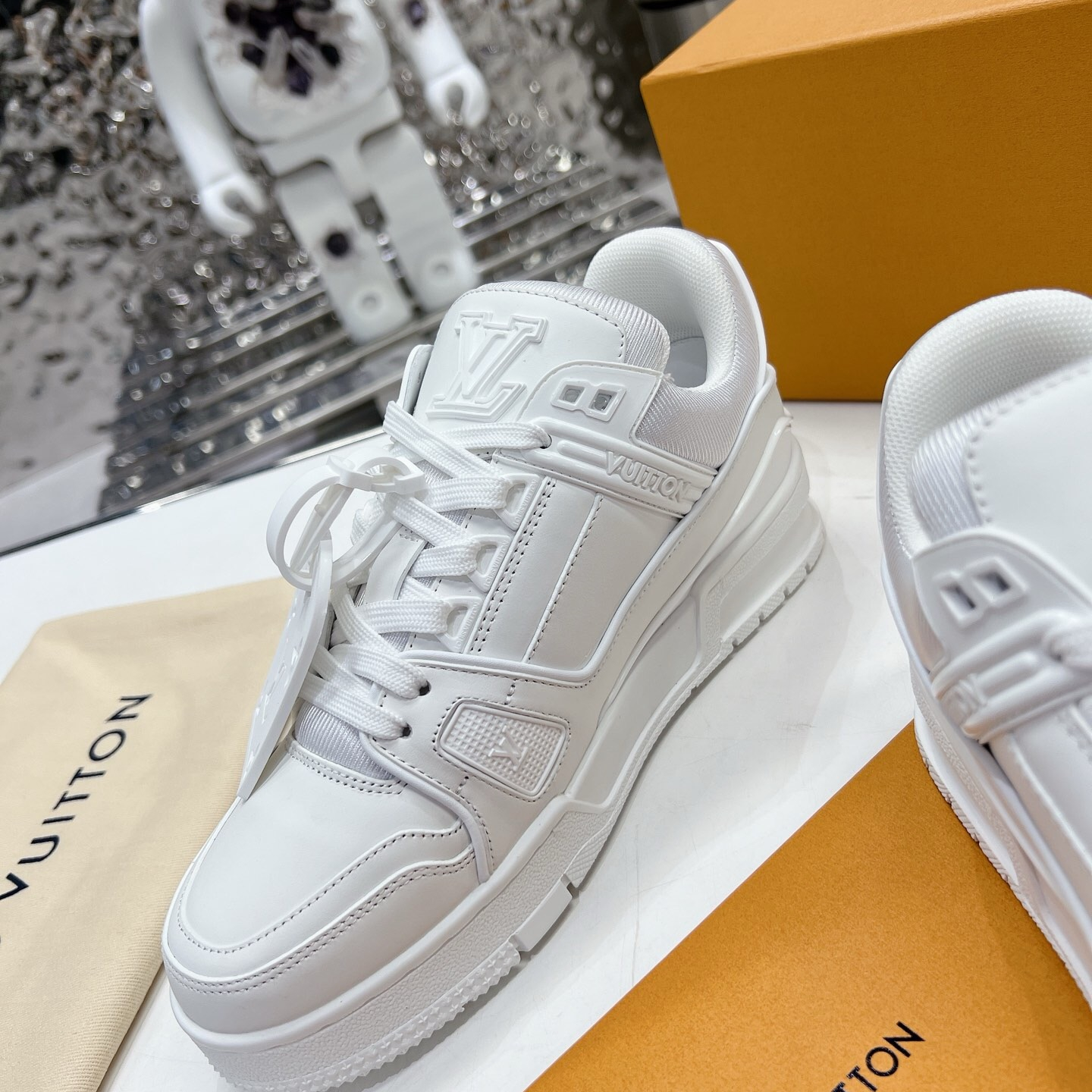 Louis Vuitton Trainer Sneaker White Size 36-46