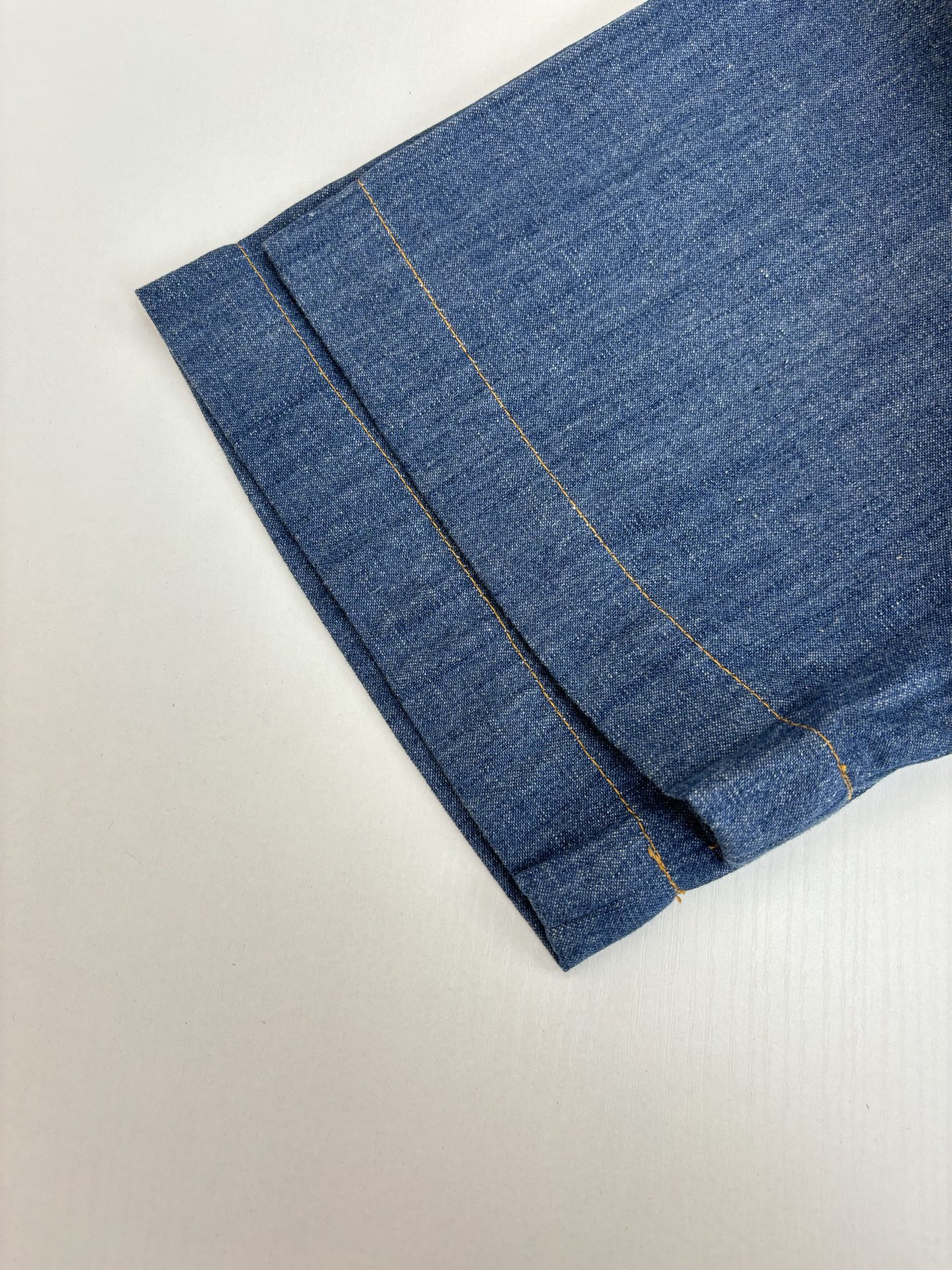 Louis Vuitton Unisex T Shirt Size S-XL