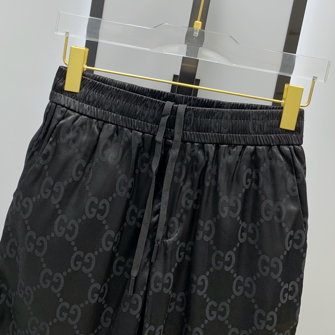 Gucci Sommeranzug Size M-XXL