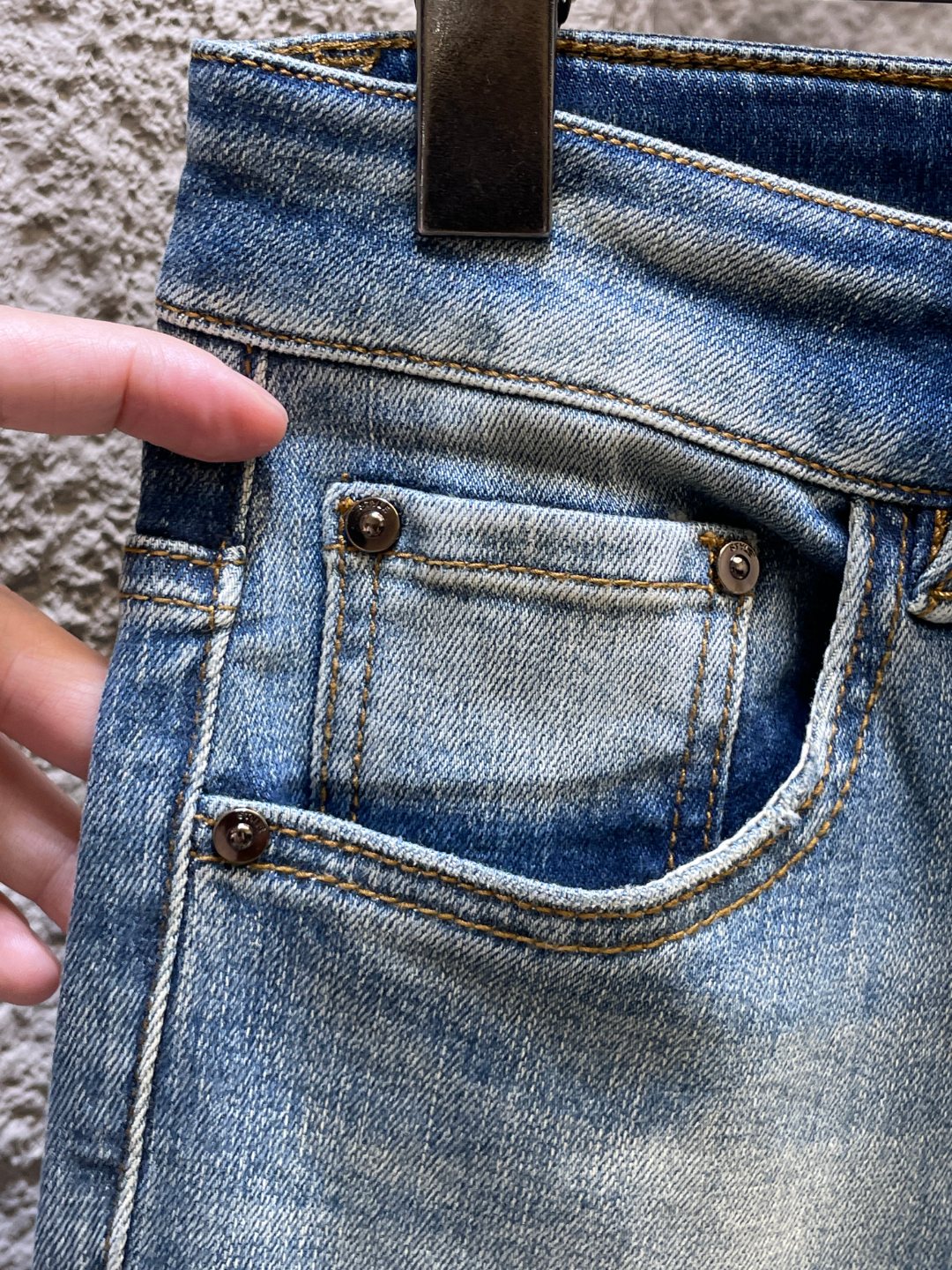 Valentino Jeans Men Size 28-38