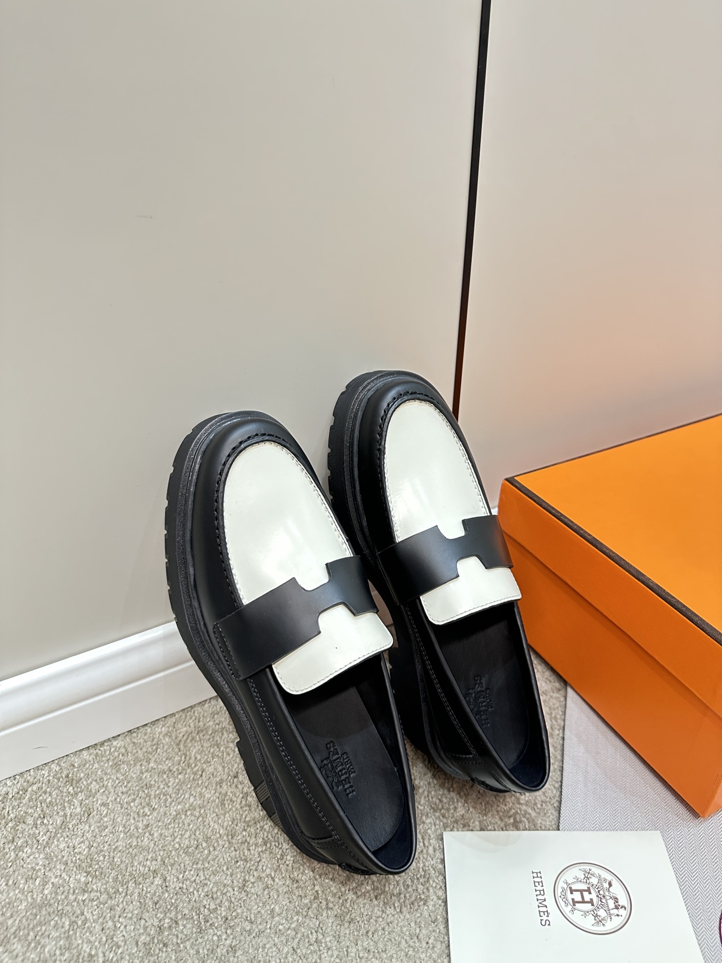 Hermes Women Loafers Size 36-40