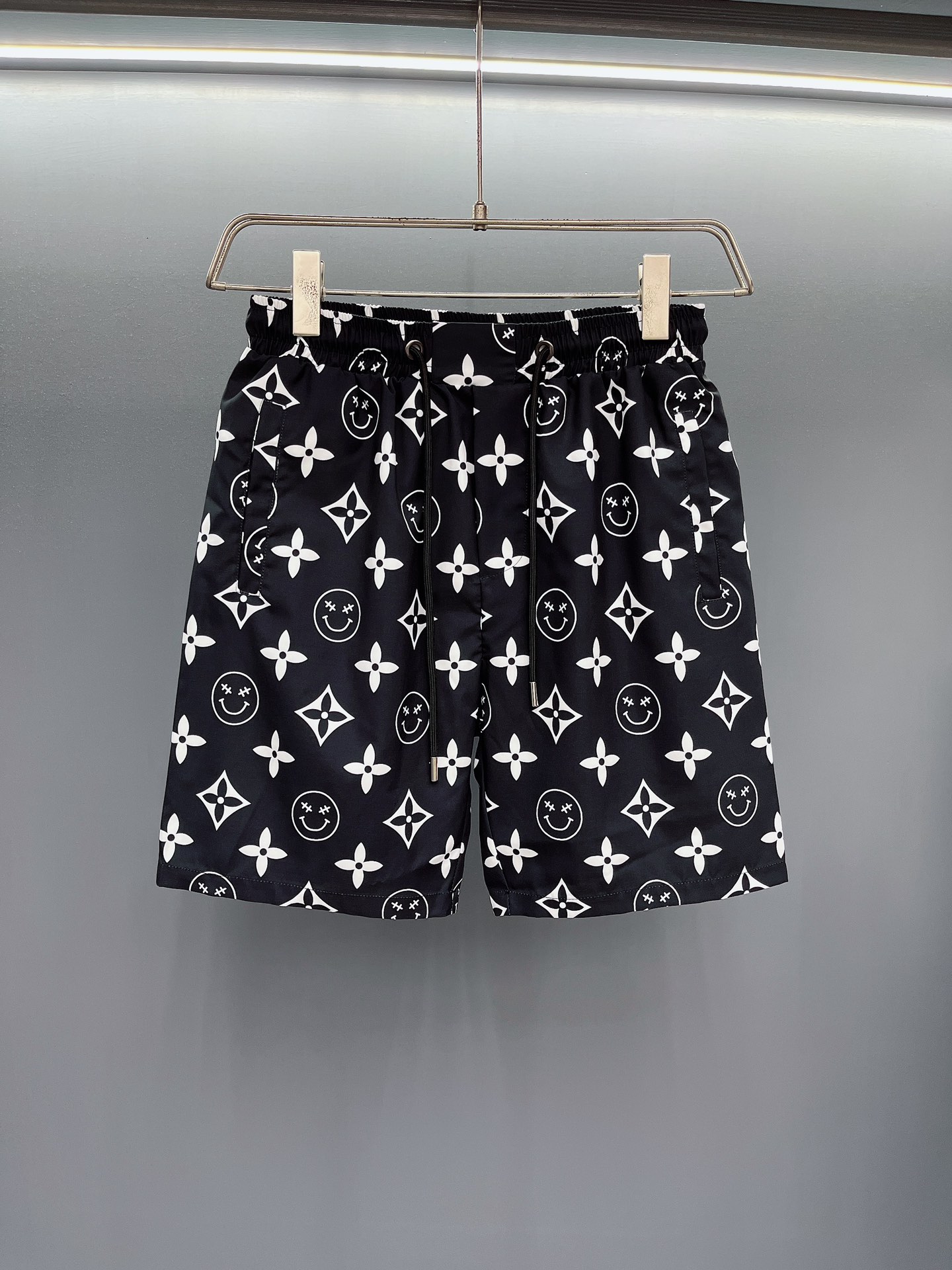 Louis Vuitton Beach Pants Size M-XXXL