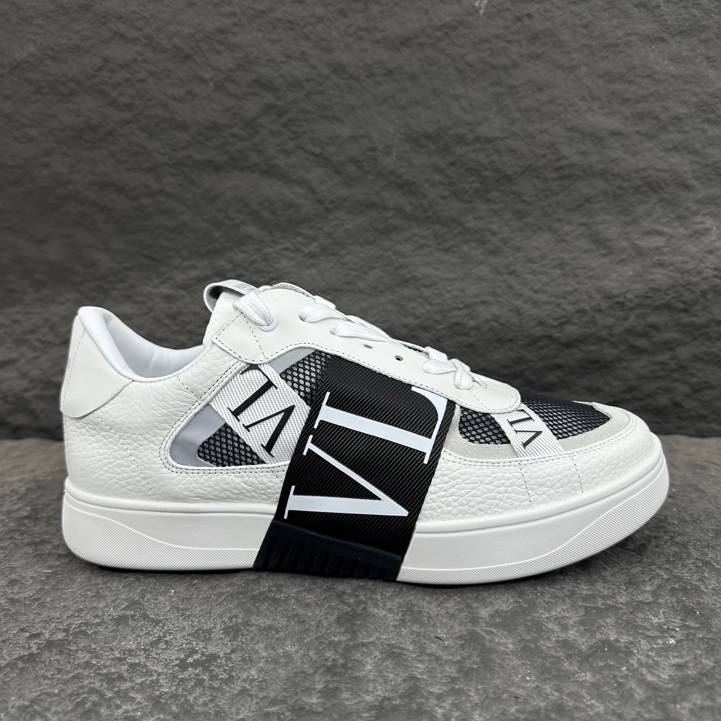 Valentino VL7N Low-Top Sneaker Size 36-45