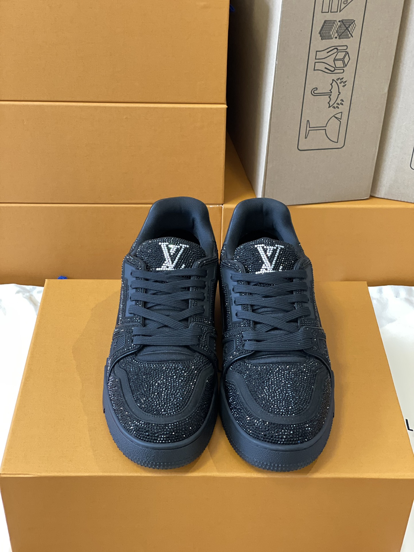 Louis Vuitton LV Trainer Diamond Sneaker Size 36-46