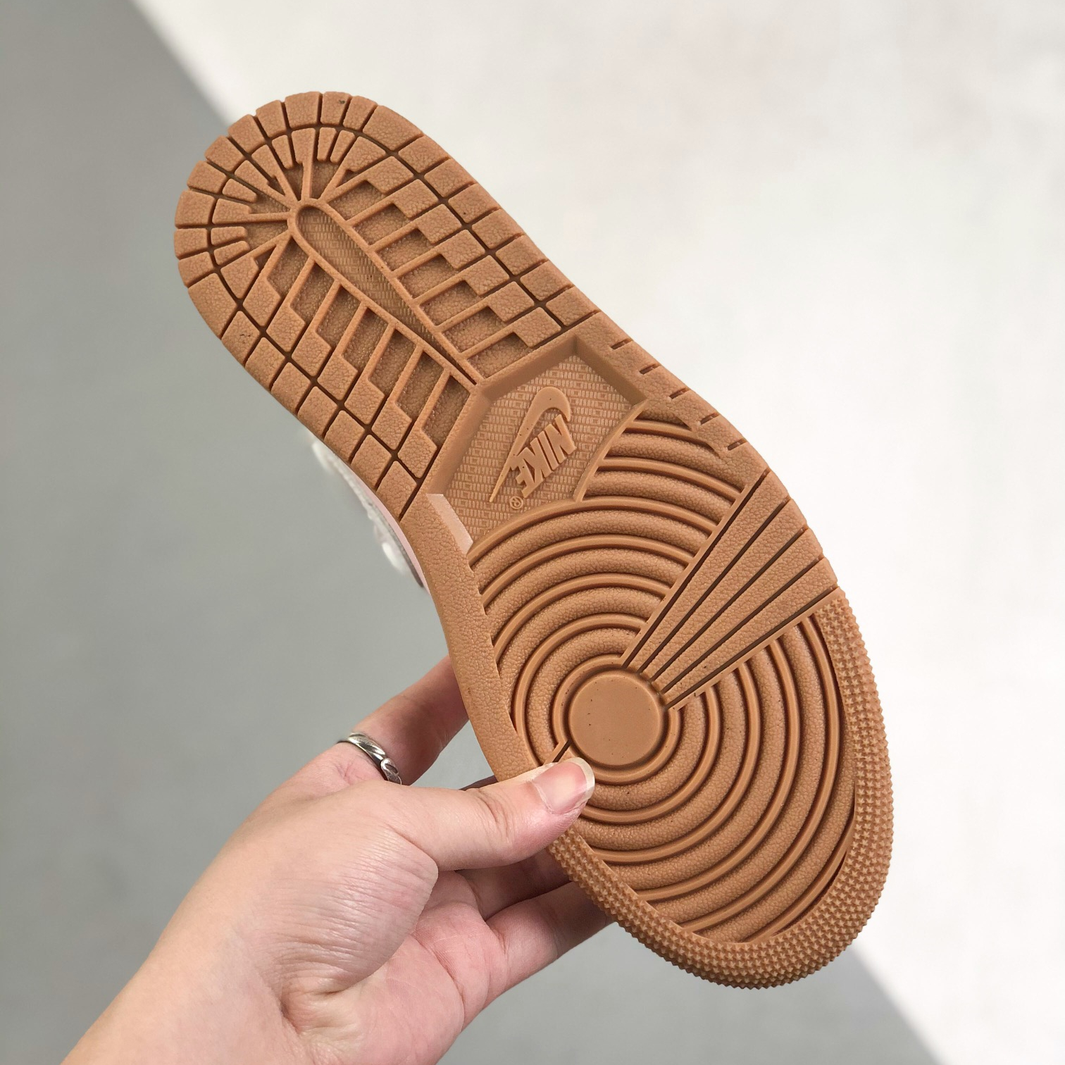 Nike Air Jordan 1 x OFF White Low Top Sneakers Shoes Gr. 36-46