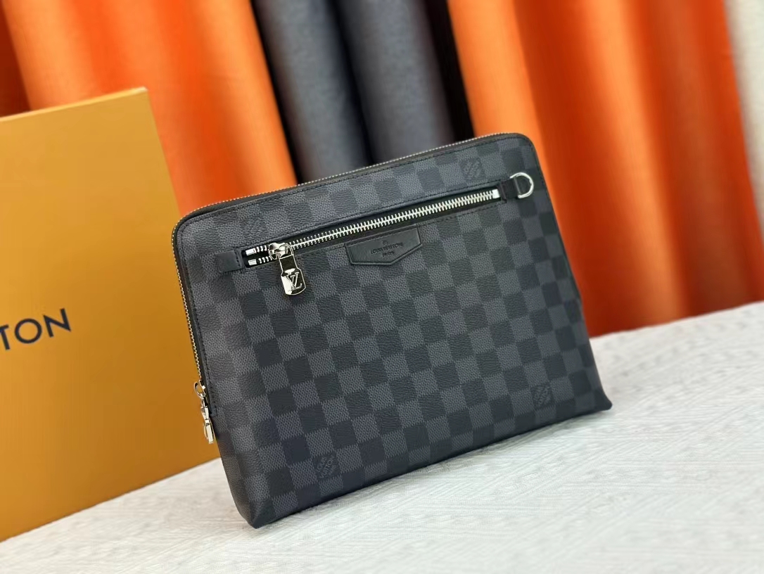 Louis Vuitton New Pouch Damier Graphite Clutch Bags Size 21*27*5cm