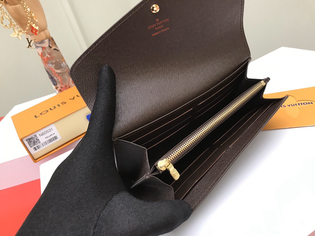 Louis Vuitton Women Wallet M63209 Size 19*10cm