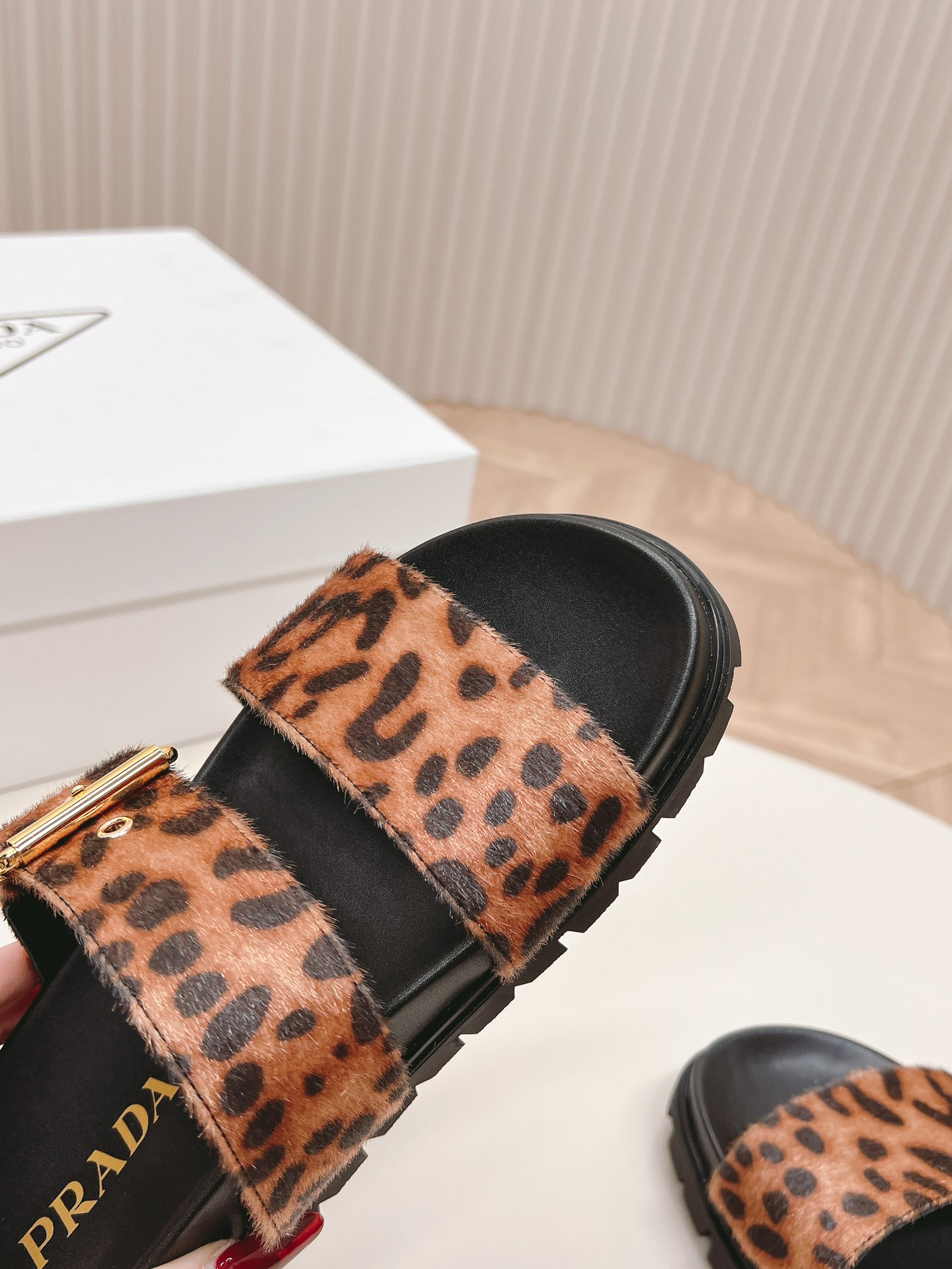 Prada 2024ss Slippers Size 36-40